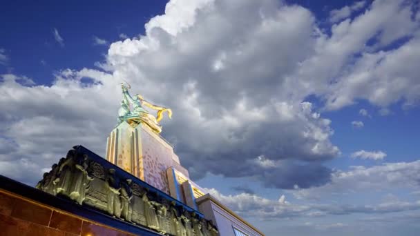 Famoso Monumento Sovietico Rabochiy Kolkhoznitsa Lavoratore Kolkhoz Donna Lavoratore Contadino — Video Stock