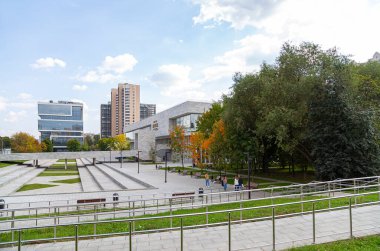 MOSCOW, RUSSIA - SEPTEMBER 13, 2021: Rusya Bilimler Akademisi Sosyal Bilimler Enstitüsü (INION RAS) 1969 yılında kuruldu.. 