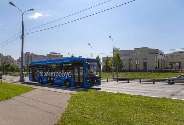 Moscow Rússia Agosto 2021 Ônibus Passageiros Vai Longo Rota — Fotografia de Stock