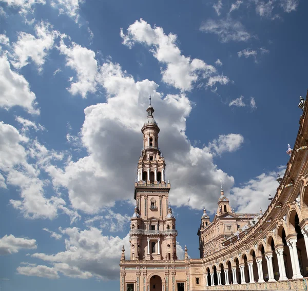 Híres plaza de espana (volt a helyszíne a latin-amerikai kiállítás, 1929) - Sevilla, Andalúzia spanyol tér — Stock Fotó