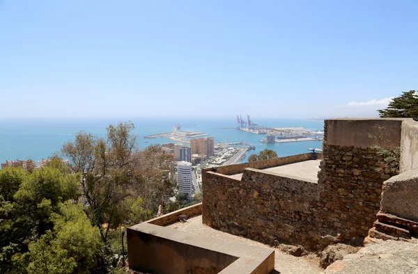 Gibralfaro-slottet och Flygfoto över malaga i Andalusien, Spanien — Stockfoto