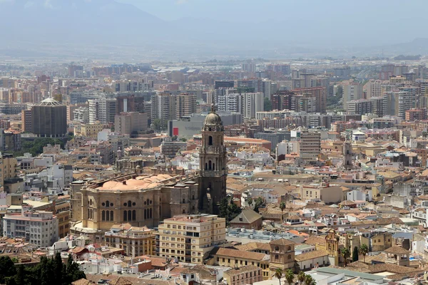 Malaga, in Andalusië, Spanje. Luchtfoto uitzicht over de stad — Stockfoto