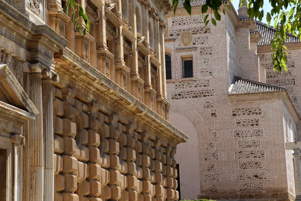 Palazzo rinascimentale di Carlos V, Alhambra, Granada, Spagna — Foto Stock