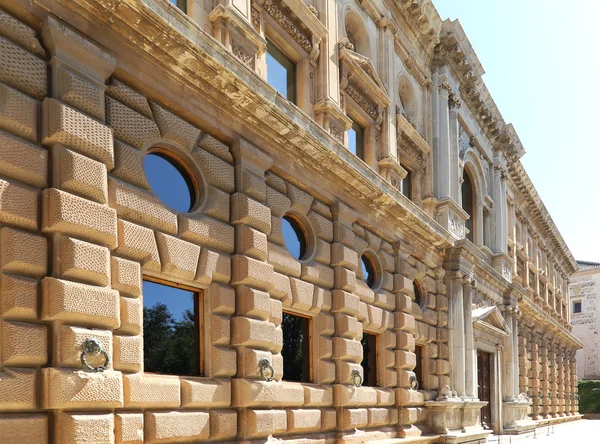 Αναγεννησιακό παλάτι του carlos v, Αλάμπρα, Γρανάδα, Ισπανία — Φωτογραφία Αρχείου