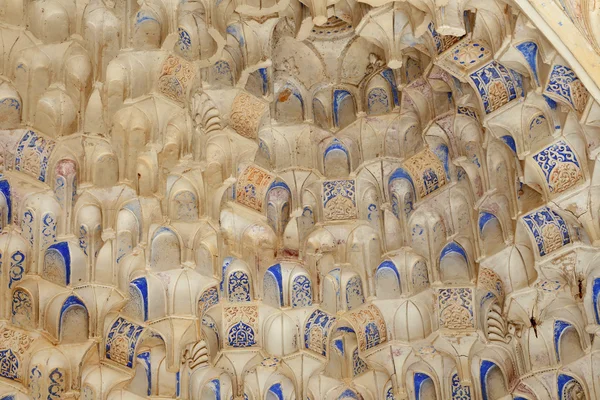 Szczegóły Islamskiej (Maurów) tilework w alhambra, granada, Hiszpania. wielkie tło tekstura — Zdjęcie stockowe