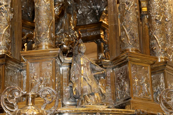 Catedral Interior de Sevilha - Catedral de Santa Maria da Sé, Andaluzia, Espanha — Fotografia de Stock