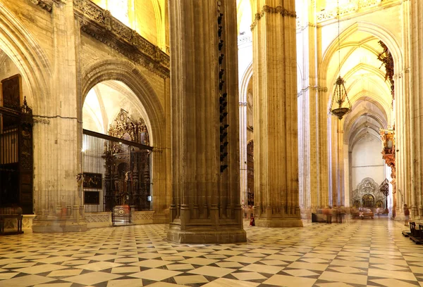 Catedral Interior de Sevilha - Catedral de Santa Maria da Sé, Andaluzia, Espanha — Fotografia de Stock