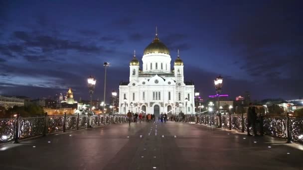 Christus-Erlöser-Kathedrale und patriarchalische Brücke (Nachtsicht), Moskau, Russland — Stockvideo