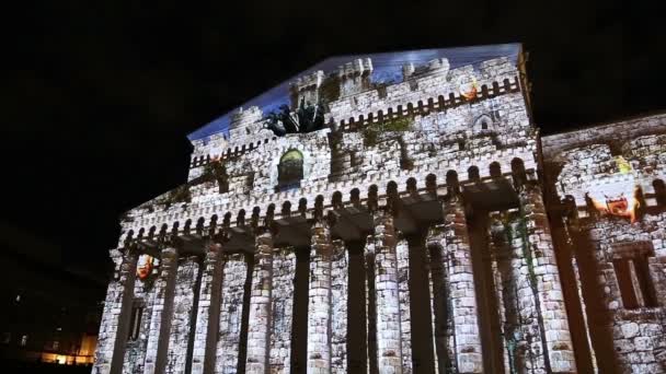 2014 年 10 月 13 日にロシアのモスクワで祭、光の輪の点灯夜大きな (ボリショイ) 劇場 — ストック動画