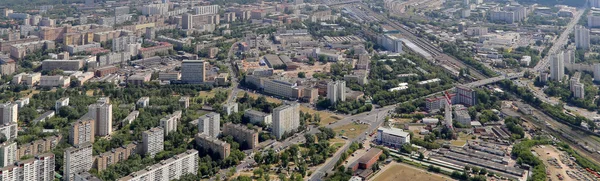 Vista aérea espetacular (340 m) de Moscou, Rússia. Vista da torre de televisão de Ostankino — Fotografia de Stock