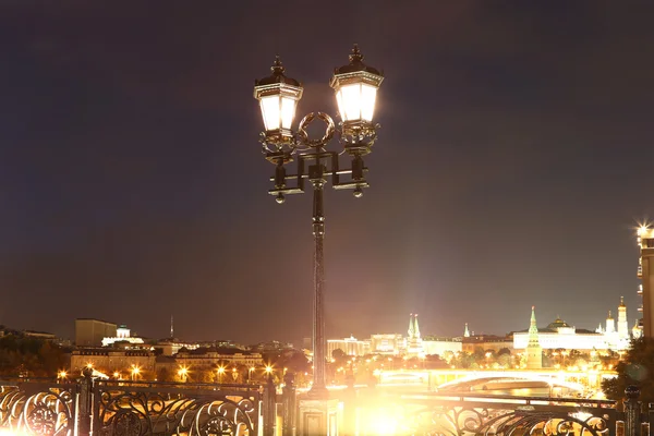 Vista nocturna del Kremlin, Moscú, Rusia- la vista más popular de Moscú — Foto de Stock