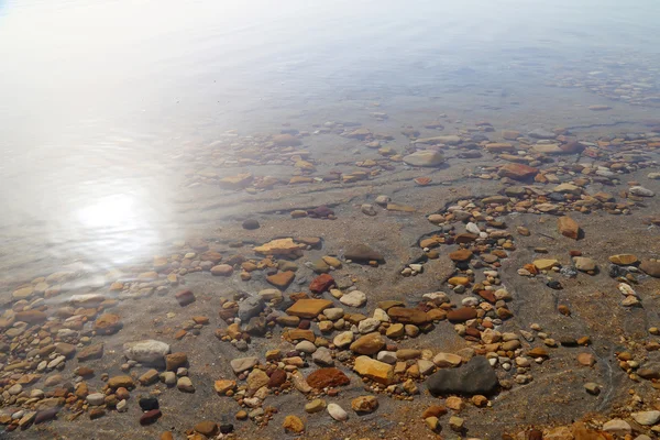 Uitzicht over de dode zee--van de kustlijn Jordan — Stockfoto