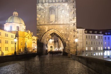 gece görüş charles Bridge, prague, Çek Cumhuriyeti