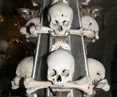 Sedlec mezarda olduğunu küçük bir Katolik kilise, altında mezarlık Kilisesi, All Saints içinde Sedlec, Kutna Hora, Çek Cumhuriyeti bir banliyösünde yer alan