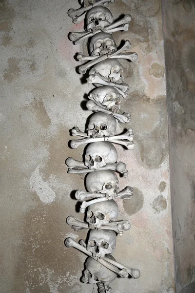 Sedlec Ossuary is a small Roman Catholic chapel, located beneath the Cemetery Church of All Saints in Sedlec, a suburb of Kutna Hora in the Czech Republic — Stock Photo, Image