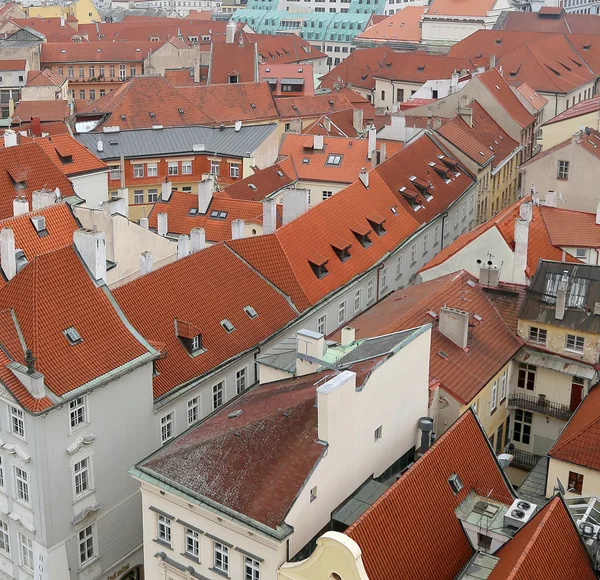 Varfuri acoperis Praga (cartierul Old Town), Republica Cehă — Fotografie, imagine de stoc