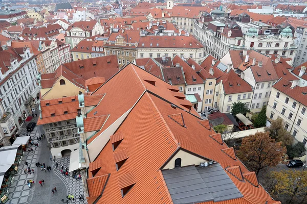 Techos de Praga (Casco Antiguo), República Checa — Foto de Stock