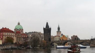 Görünüm Prag üzerinden Vltava Nehri, Çek Cumhuriyeti