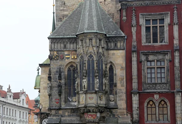 Oude stad stadhuis in Praag, Tsjechië — Stockfoto