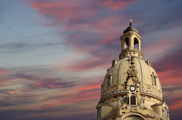 Dresden Frauenkirche (literalmente Igreja de Nossa Senhora) é uma igreja luterana em Dresden, Alemanha — Fotografia de Stock