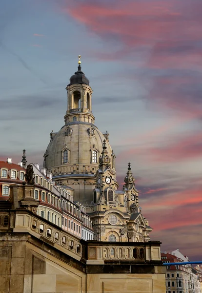 Dresden Frauenkirche (literalmente Igreja de Nossa Senhora) é uma igreja luterana em Dresden, Alemanha — Fotografia de Stock