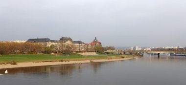 Dresden, Almanya'nın tarihi merkezindeki dolgu