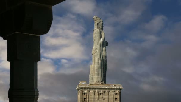 Estátua de Thiruvalluvar, Kanyakumari, Tamilnadu, Índia — Vídeo de Stock