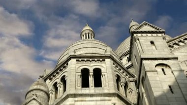 Kutsal Yürek Bazilikası, Paris, Fransa
