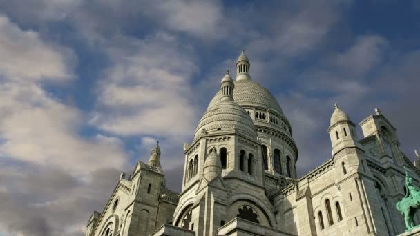 Kutsal Yürek Bazilikası, Paris, Fransa — Stok video