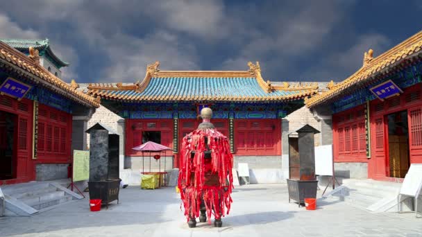 Традиционный буддийский храм, Пекин, Китай — стоковое видео