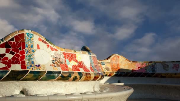 Gaudi Parc Güell i Barcelona, Spanien — Stockvideo