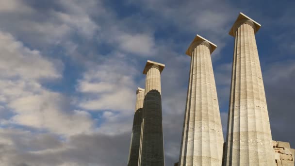 Tempel van Apollo in het acropolis van Rhodos, Griekenland — Stockvideo