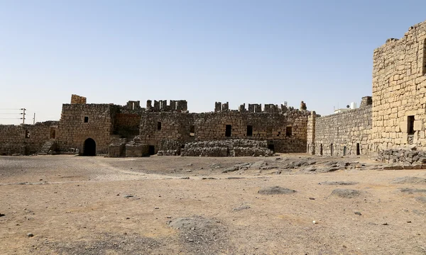 Ruinas del Castillo de Azraq, Jordania central-oriental, 100 km al este de Ammán — Foto de Stock