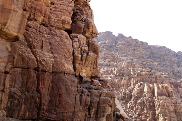 岩瓦迪穆 — — 国家公园位于死海，Jordan 的地区 — 图库照片