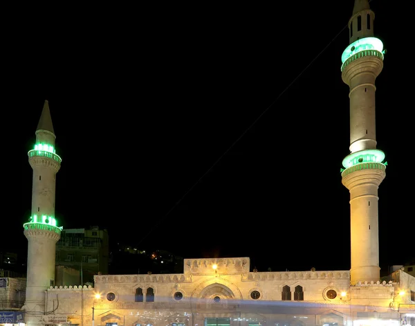 Mešita v noci v Ammánu, Jordan — Stock fotografie