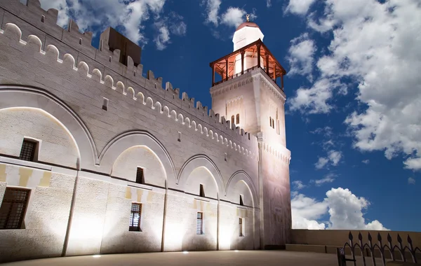 King Hussein Bin Talal mosque in Amman (at night), Jordan — Stock Photo, Image