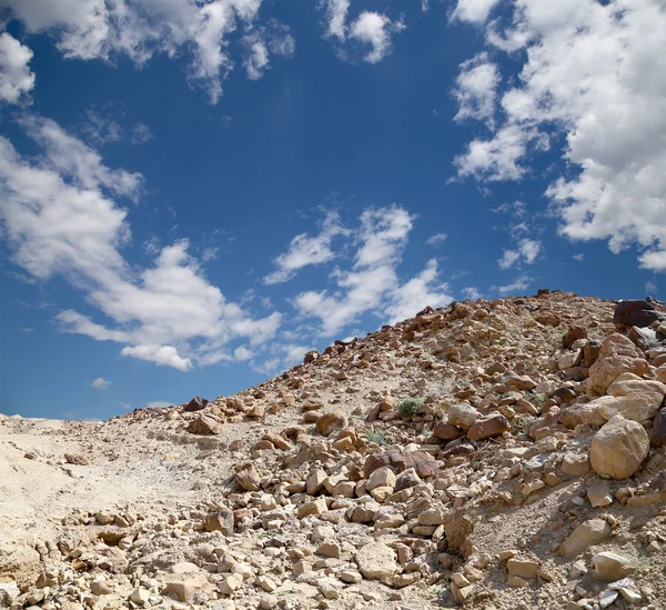 Stone woestijn in het centrum van Jordan, Midden-Oosten — Stockfoto