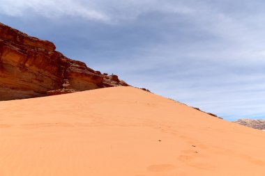 Wadi Rum kumulları çöl, Jordan, Orta Doğu