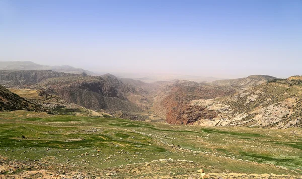 Sivatagi hegyi táj, Jordan, Közel-Kelet — Stock Fotó