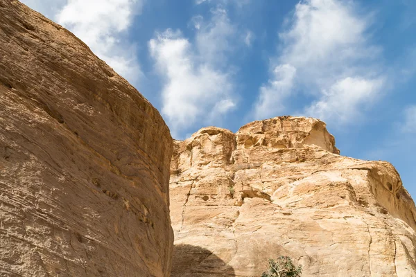 Montanhas de Petra, Jordânia, Oriente Médio. Petra é Património Mundial da UNESCO desde 1985 — Fotografia de Stock