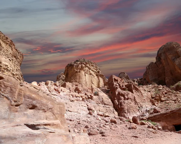 Bergen van Petra, Jordanië, Midden-Oosten. Petra staat sinds 1985 op de Werelderfgoedlijst van UNESCO — Stockfoto