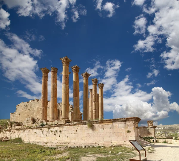 Zeus Tapınağı, jerash (Antik gerasa), başkenti ve en büyük jerash governorate, Ürdün, Ürdün şehri — Stok fotoğraf