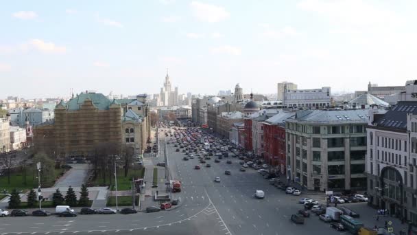 Pemandangan bangunan Central Children 's Store di Lubyanka (dibuka pada April 2015 setelah rekonstruksi yang luas), Moskwa, Rusia — Stok Video