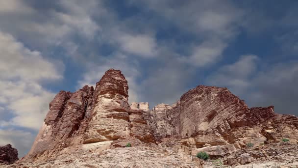 Wadi Rum woestijn, Jordan, Midden-Oosten — Stockvideo