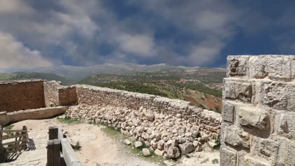Η κάστρο ayyubid της Ajloun στο βόρειο Jordan, χτίστηκε τον 12ο αιώνα, η Μέση Ανατολή — Αρχείο Βίντεο