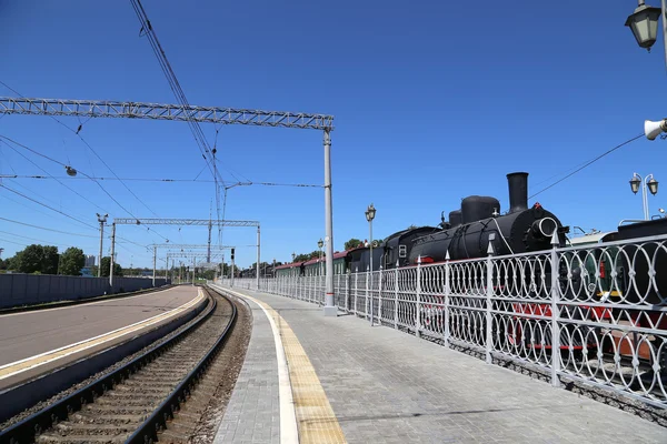 Plataformas abertas A estação ferroviária de Rizhsky (Rizhsky vokzal, estação de Riga) é uma das nove principais estações ferroviárias de Moscou, Rússia. Foi construído em 1901. — Fotografia de Stock