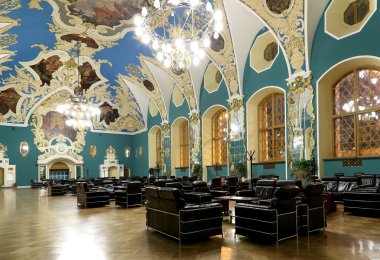 Moskova, Rusya, 23 Haziran 2015. Oda daha yüksek konfor Kazansky demiryolu terminali olarak da bilinen Moskova Kazanskaya tren istasyonu dokuz demiryolu terminalleri, Moskova, Rusya biridir