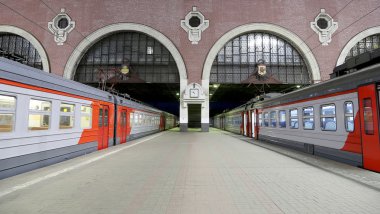 Kazansky demiryolu terminali (Kazansky vokzal)--dokuz demiryolu terminalleri, Moskova, Rusya biridir.