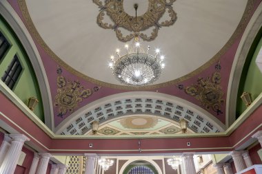 İç Kiyevskaya tren istasyonu (Kiyevsky demiryolu terminali, Kievskiy vokzal) - Moskova, Rusya'nın dokuz ana tren istasyonları biridir