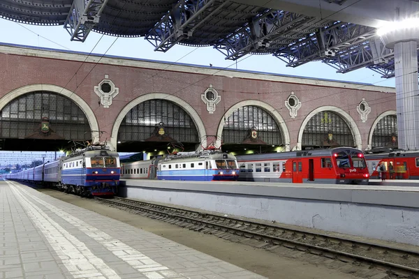 Kazansky terminal ferroviário (Kazansky vokzal) é um dos nove terminais ferroviários em Moscou, Rússia . — Fotografia de Stock